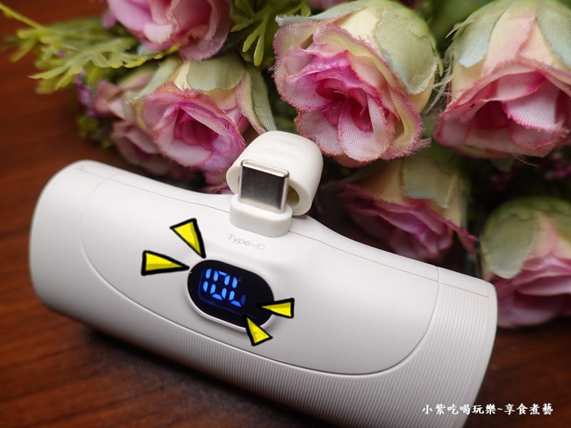 LED夜景螢幕顯示-inyo-2in1急速快充口袋行動電源type-c蝦皮直營.jpg