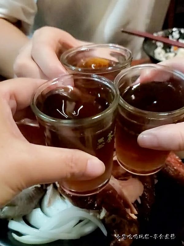 酒水餐後結帳-雞老闆桶仔雞萬隆店0.jpg 酒水餐後結帳-雞老闆桶仔雞萬隆店0.jpg