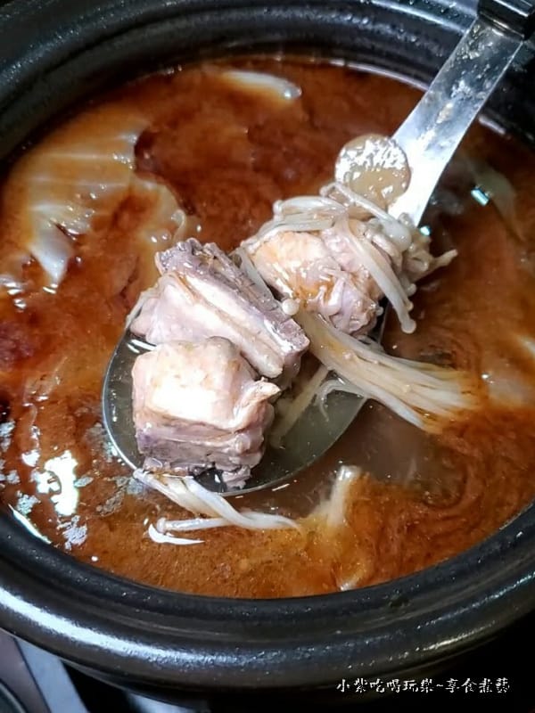 麻油雞湯-雞老闆桶仔雞萬隆店 (3).jpg 麻油雞湯-雞老闆桶仔雞萬隆店 (3).jpg