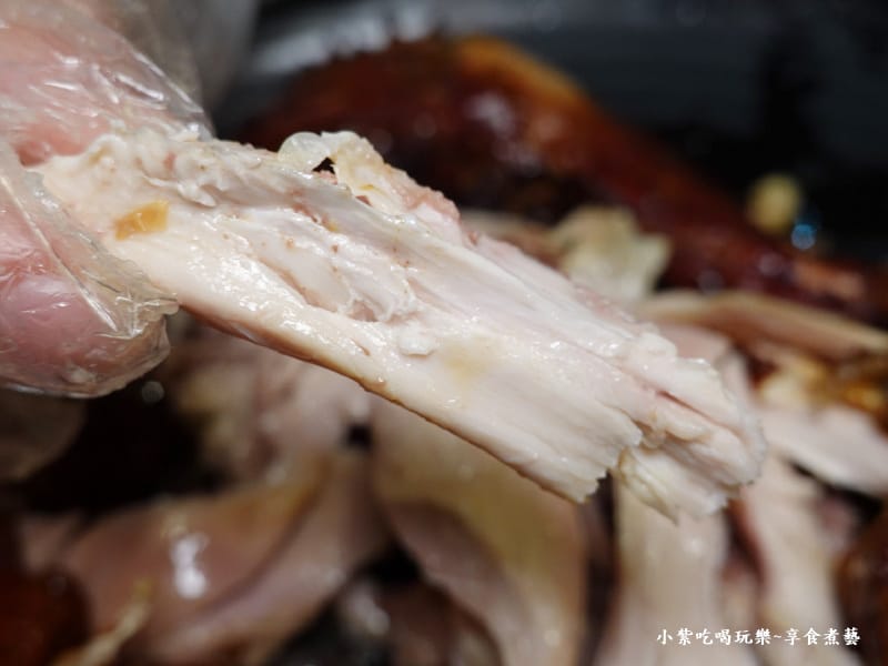 雞胸濕潤不柴口-雞老闆桶仔雞萬隆店.jpg 雞胸濕潤不柴口-雞老闆桶仔雞萬隆店.jpg