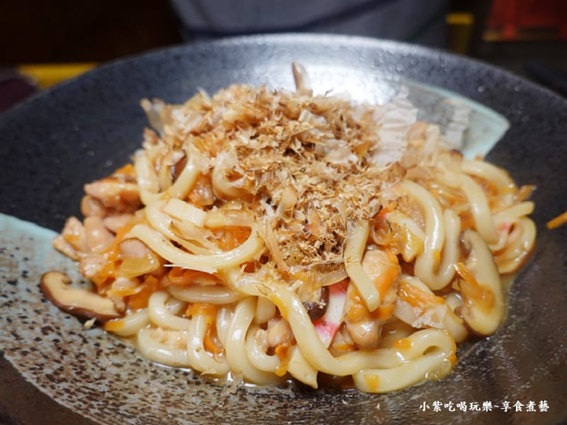 日式炒烏龍麵-蔦燒居酒屋石牌店 (1).jpg 日式炒烏龍麵-蔦燒居酒屋石牌店 (1).jpg