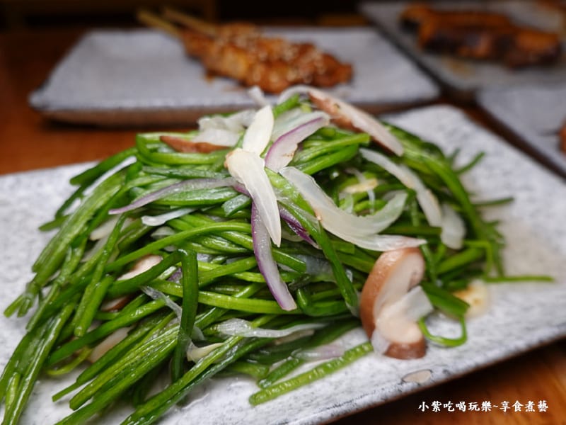 蒜香水蓮-蔦燒居酒屋石牌店 (2).jpg 蒜香水蓮-蔦燒居酒屋石牌店 (2).jpg