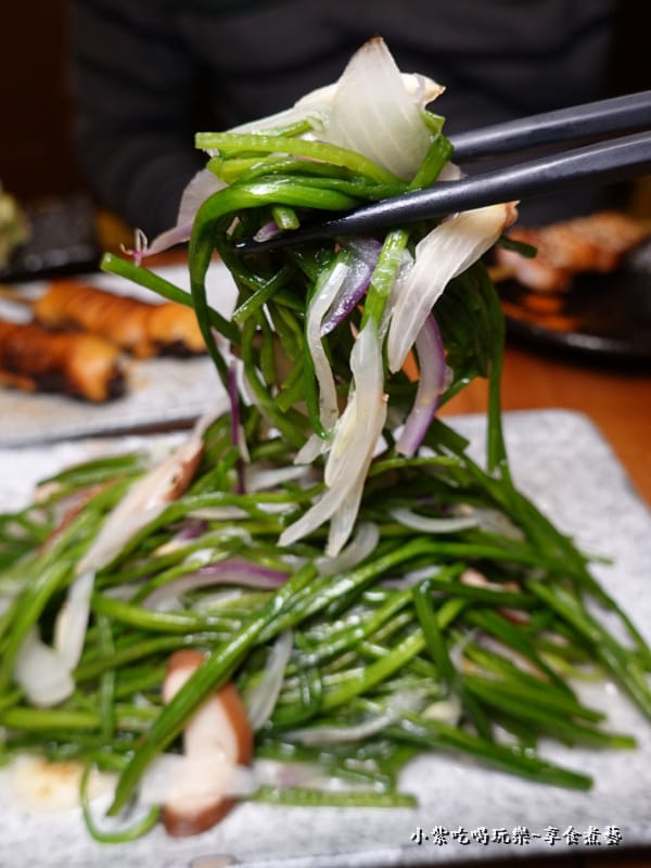 蒜香水蓮-蔦燒居酒屋石牌店 (1).jpg 蒜香水蓮-蔦燒居酒屋石牌店 (1).jpg