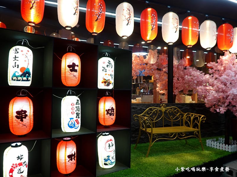 店外和風櫻花打卡牆-蘆洲士林串燒.jpg 店外和風櫻花打卡牆-蘆洲士林串燒.jpg