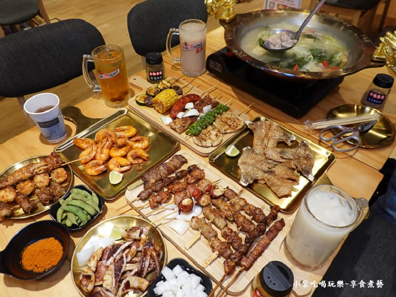 蘆洲士林串燒-餐食合照 (2).jpg 蘆洲士林串燒-餐食合照 (2).jpg