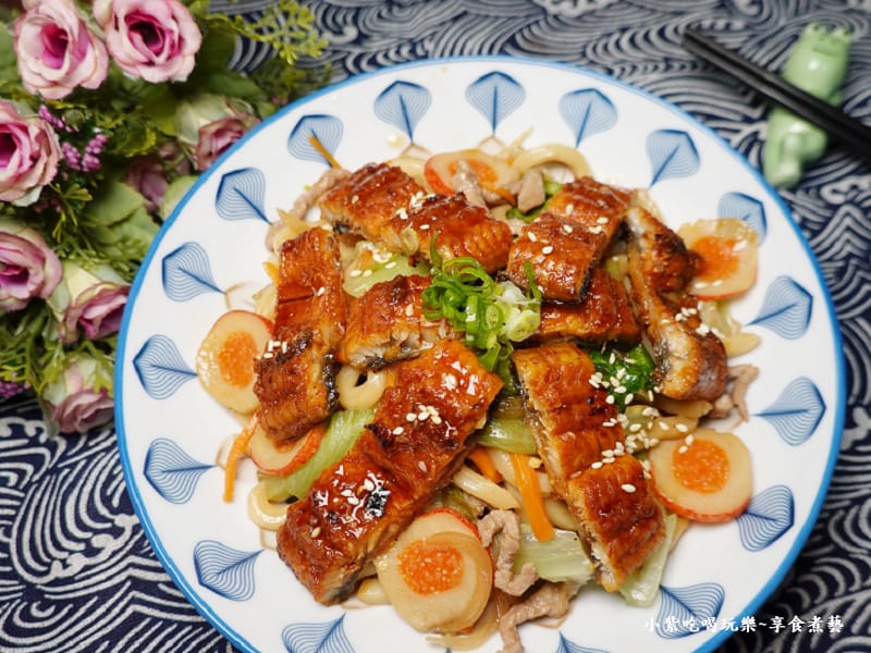 網購宅配年節伴手禮/蒲燒鰻魚料理食譜【祐全蒲燒鰻】日式蒲燒鰻開箱/真空包裝/冷凍宅配/魚肉無腥味/魚皮富含膠質/鹹中帶甜醬蒲燒醬汁好吃不膩! - 第27張圖 網購宅配年節伴手禮/蒲燒鰻魚料理食譜【祐全蒲燒鰻】日式蒲燒鰻開箱/真空包裝/冷凍宅配/魚肉無腥味/魚皮富含膠質/鹹中帶甜醬蒲燒醬汁好吃不膩!