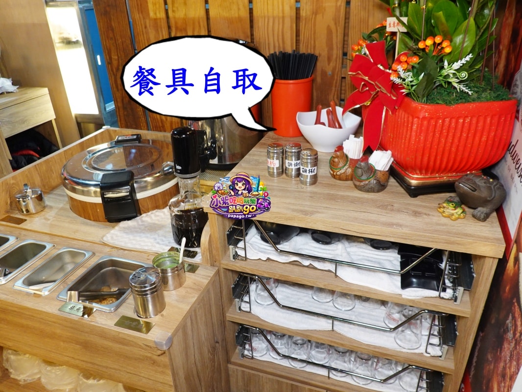 桃園寵物友善八德平價居酒屋/買1送1爆量清酒蛤蜊燒CP值爆表【燒鳥串道八德店】柴魚醬拌飯/茶泡飯無限吃到飽/生啤買2送1/當月壽星有好康(燒鳥串道菜單)