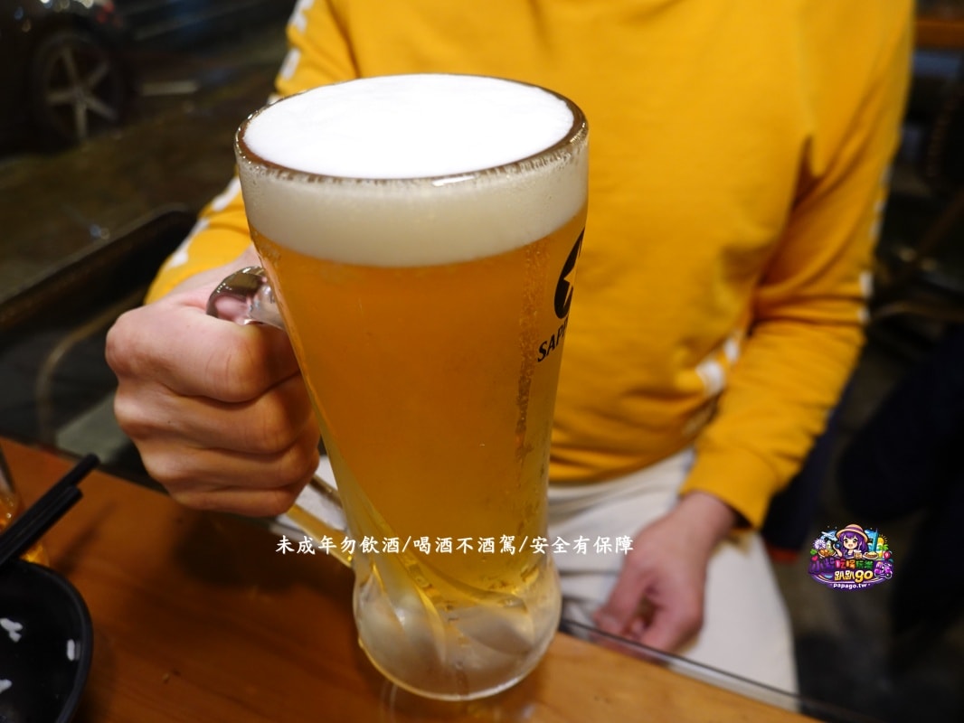 桃園寵物友善八德平價居酒屋/買1送1爆量清酒蛤蜊燒CP值爆表【燒鳥串道八德店】柴魚醬拌飯/茶泡飯無限吃到飽/生啤買2送1/當月壽星有好康(燒鳥串道菜單)