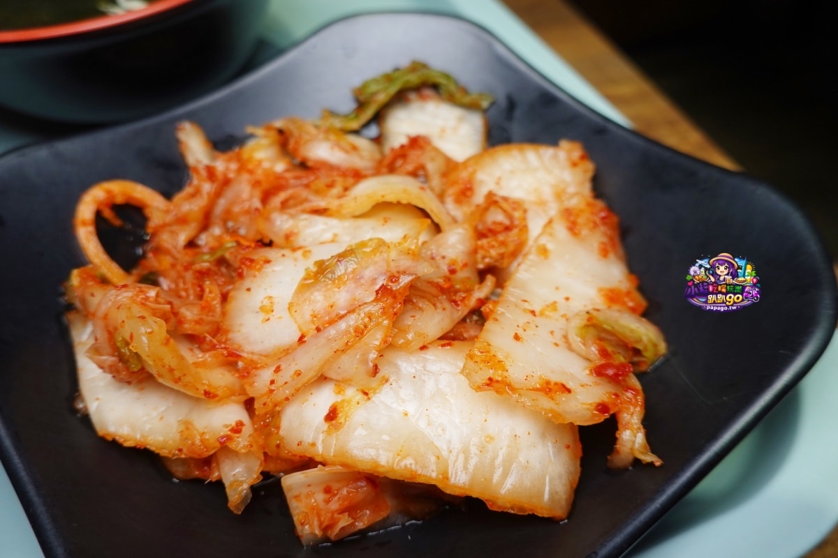 桃園八德平價日式便當【炬日式烤肉飯八德廣福店】內用湯品無限喝到飽/好吃炙燒腿牛雙拼飯/戰斧豚雞雙饗丼(有外送服務與限定優惠99元精緻便當)食記附菜單