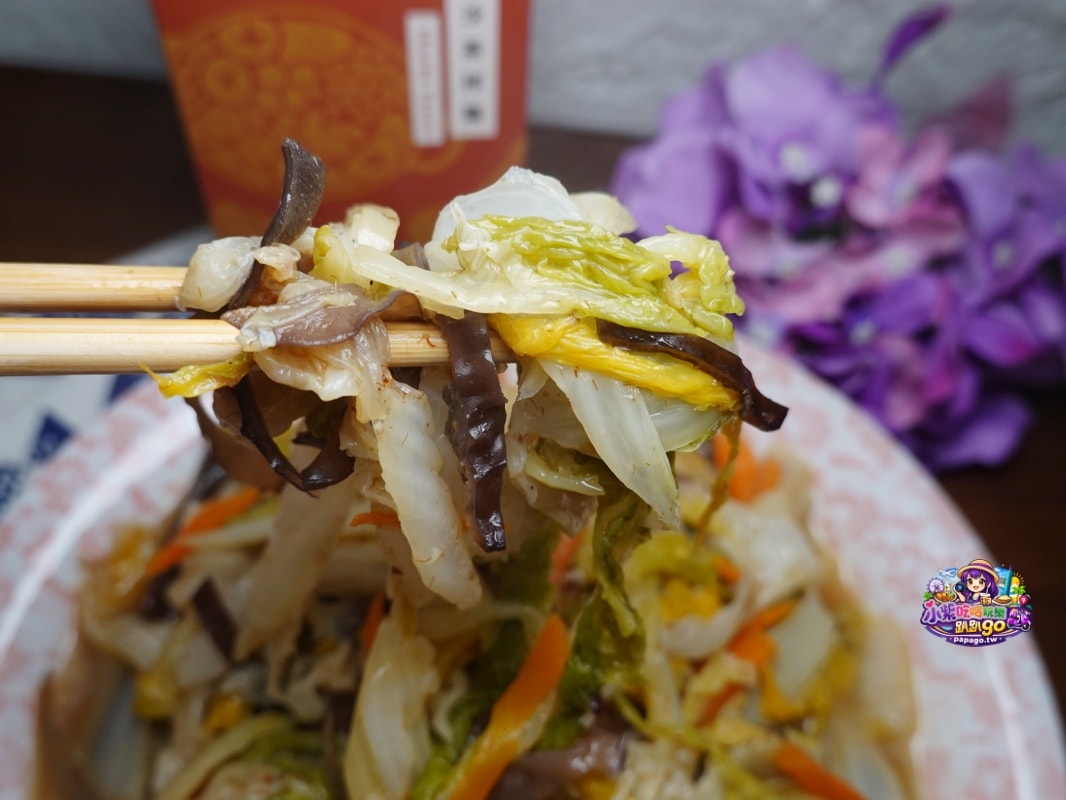 懶人宅自煮/露營餐食/套房租屋族/快速出餐美味拌醬【陳員潭拌醬】紅油抄手醬/芝麻醬/沙茶拌醬(常溫小包裝)撕開醬包立即拌麵/拌蔬菜開吃。炒飯炒麵做料理很香! 陳員潭拌醬食譜
