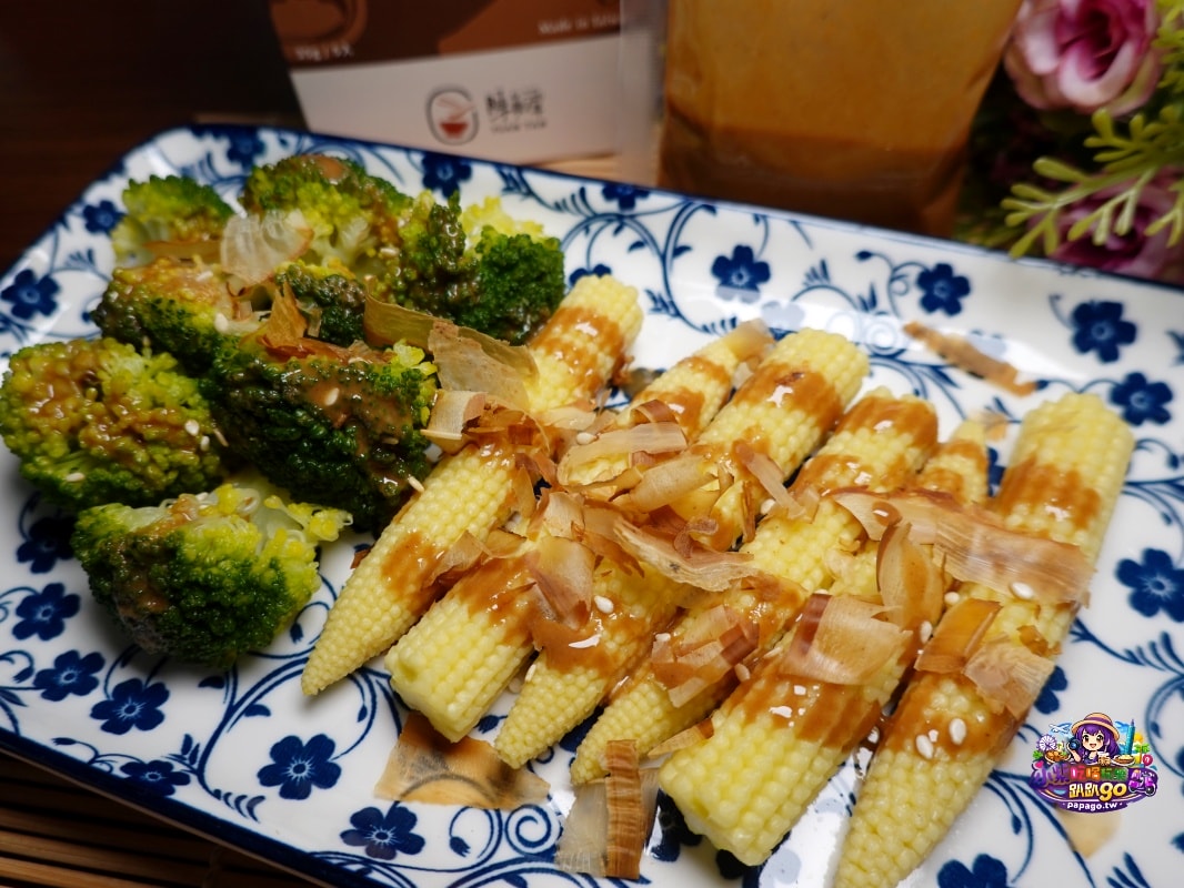 懶人宅自煮/露營餐食/套房租屋族/快速出餐美味拌醬【陳員潭拌醬】紅油抄手醬/芝麻醬/沙茶拌醬(常溫小包裝)撕開醬包立即拌麵/拌蔬菜開吃。炒飯炒麵做料理很香! 陳員潭拌醬食譜
