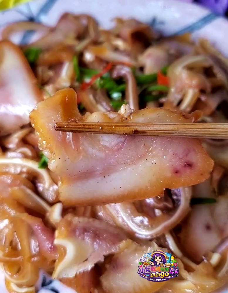 台中海線美食/宅配滷味推薦【大甲王記滷味】大甲鎮瀾宮商圈老店伴手禮/吮指麻辣鳳爪/麻辣小方干/五香毛豆/椒鹽豬耳/香草雞翅(小酌下酒滷味/追劇必備小菜)
