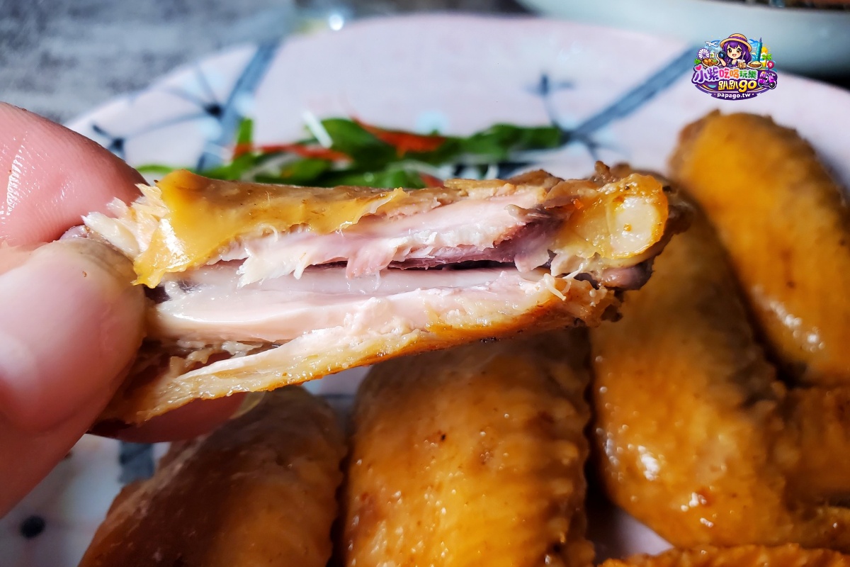 台中海線美食/宅配滷味推薦【大甲王記滷味】大甲鎮瀾宮商圈老店伴手禮/吮指麻辣鳳爪/麻辣小方干/五香毛豆/椒鹽豬耳/香草雞翅(小酌下酒滷味/追劇必備小菜)
