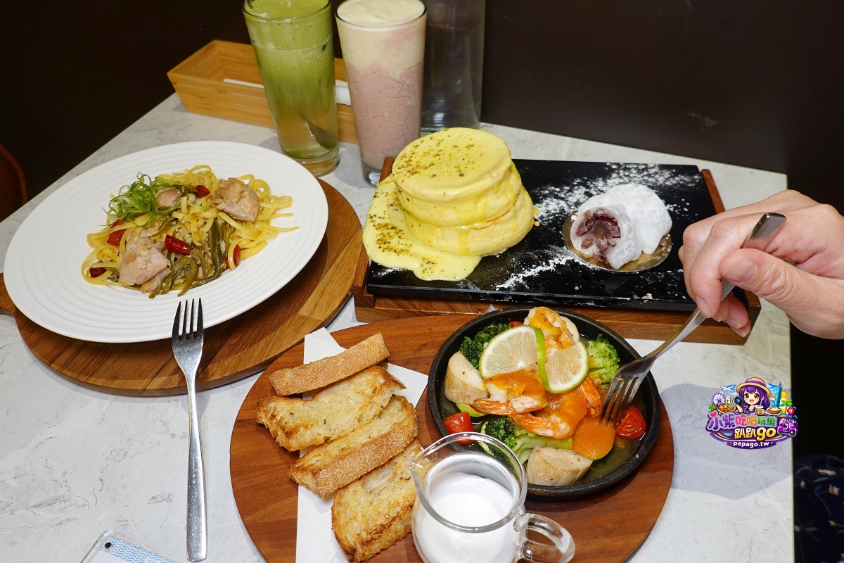 台北信義商圈百貨公司美食餐廳推薦【成真咖啡台北BELLAVITA信義店】貴婦百貨/寶麗廣場(早午餐/沙拉/義大利麵/燉飯/舒芙蕾厚鬆餅/下午茶/飲品咖啡)成真咖啡菜單 - 第34張圖 台北信義商圈百貨公司美食餐廳推薦【成真咖啡台北BELLAVITA信義店】貴婦百貨/寶麗廣場(早午餐/沙拉/義大利麵/燉飯/舒芙蕾厚鬆餅/下午茶/飲品咖啡)成真咖啡菜單