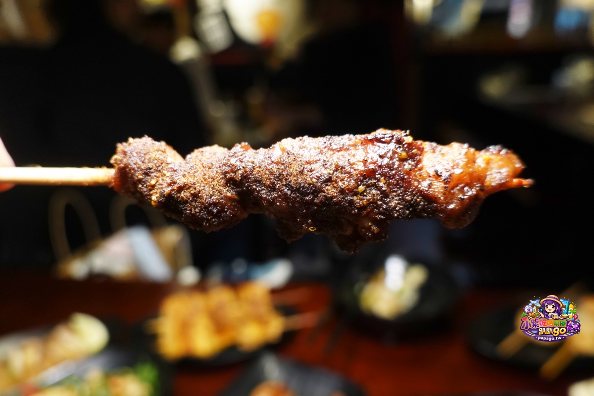 台北士林夜市聚餐慶生居酒屋/捷運劍潭站美食/寵物友善【雞老闆桶仔雞士林店】天天送烤雞/用餐不限時/免費歡唱KTV/生日招待生啤一壺/學生吃雞只要599元(雞老闆桶仔雞菜單) - 第33張圖 台北士林夜市聚餐慶生居酒屋/捷運劍潭站美食/寵物友善【雞老闆桶仔雞士林店】天天送烤雞/用餐不限時/免費歡唱KTV/生日招待生啤一壺/學生吃雞只要599元(雞老闆桶仔雞菜單)