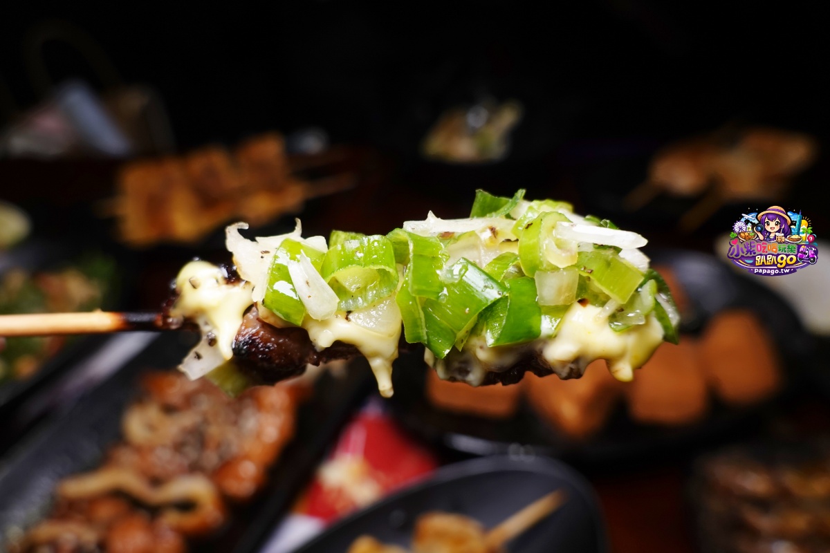 台北士林夜市聚餐慶生居酒屋/捷運劍潭站美食/寵物友善【雞老闆桶仔雞士林店】天天送烤雞/用餐不限時/免費歡唱KTV/生日招待生啤一壺/學生吃雞只要599元(雞老闆桶仔雞菜單) - 第36張圖 台北士林夜市聚餐慶生居酒屋/捷運劍潭站美食/寵物友善【雞老闆桶仔雞士林店】天天送烤雞/用餐不限時/免費歡唱KTV/生日招待生啤一壺/學生吃雞只要599元(雞老闆桶仔雞菜單)
