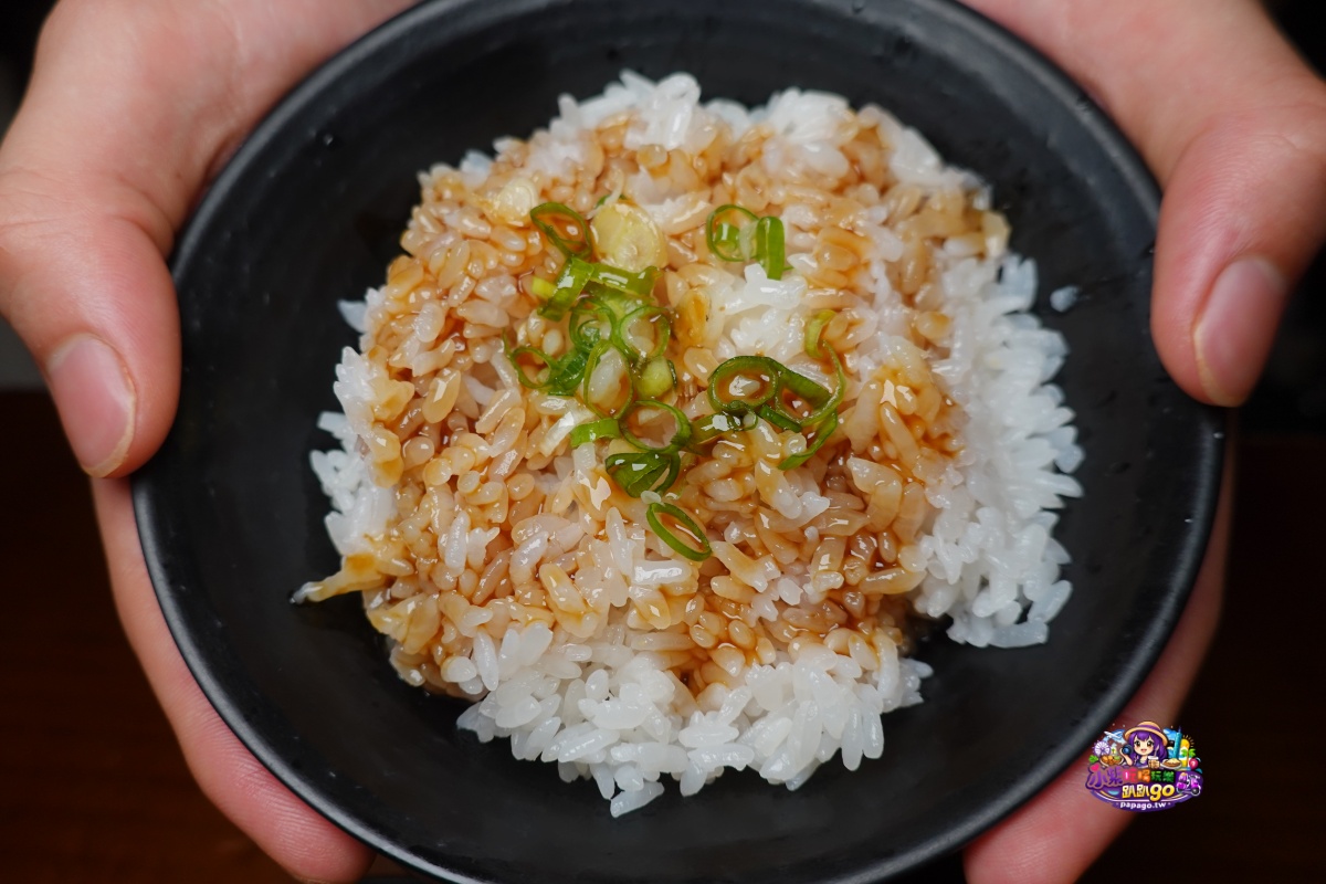 台北士林夜市聚餐慶生居酒屋/捷運劍潭站美食/寵物友善【雞老闆桶仔雞士林店】天天送烤雞/用餐不限時/免費歡唱KTV/生日招待生啤一壺/學生吃雞只要599元(雞老闆桶仔雞菜單) - 第43張圖 台北士林夜市聚餐慶生居酒屋/捷運劍潭站美食/寵物友善【雞老闆桶仔雞士林店】天天送烤雞/用餐不限時/免費歡唱KTV/生日招待生啤一壺/學生吃雞只要599元(雞老闆桶仔雞菜單)