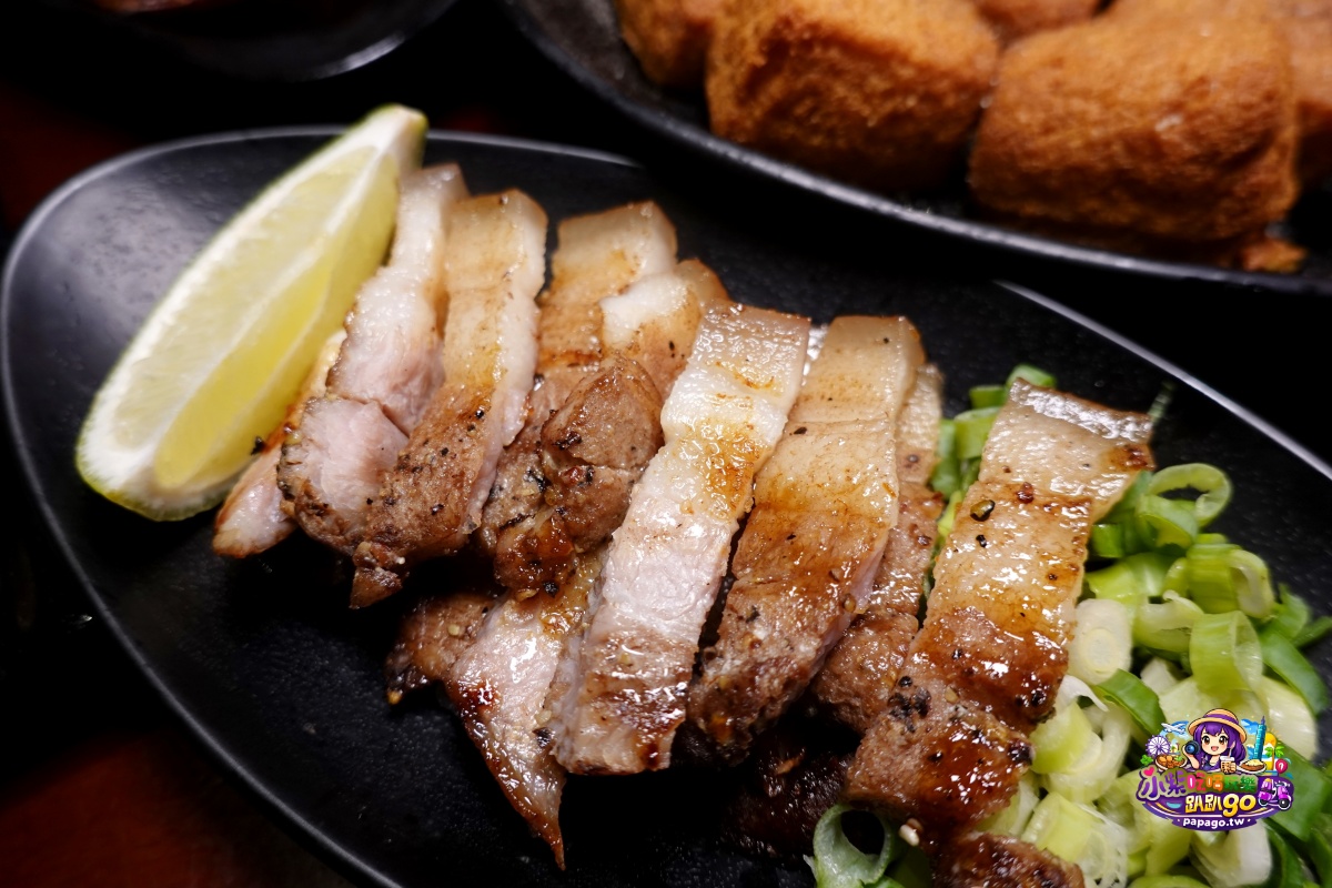 台北士林夜市聚餐慶生居酒屋/捷運劍潭站美食/寵物友善【雞老闆桶仔雞士林店】天天送烤雞/用餐不限時/免費歡唱KTV/生日招待生啤一壺/學生吃雞只要599元(雞老闆桶仔雞菜單) - 第45張圖 台北士林夜市聚餐慶生居酒屋/捷運劍潭站美食/寵物友善【雞老闆桶仔雞士林店】天天送烤雞/用餐不限時/免費歡唱KTV/生日招待生啤一壺/學生吃雞只要599元(雞老闆桶仔雞菜單)