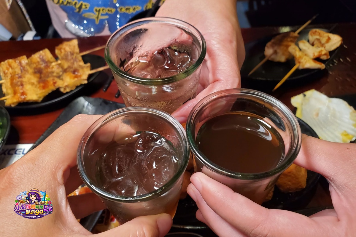 台北士林夜市聚餐慶生居酒屋/捷運劍潭站美食/寵物友善【雞老闆桶仔雞士林店】天天送烤雞/用餐不限時/免費歡唱KTV/生日招待生啤一壺/學生吃雞只要599元(雞老闆桶仔雞菜單) - 第31張圖 台北士林夜市聚餐慶生居酒屋/捷運劍潭站美食/寵物友善【雞老闆桶仔雞士林店】天天送烤雞/用餐不限時/免費歡唱KTV/生日招待生啤一壺/學生吃雞只要599元(雞老闆桶仔雞菜單)