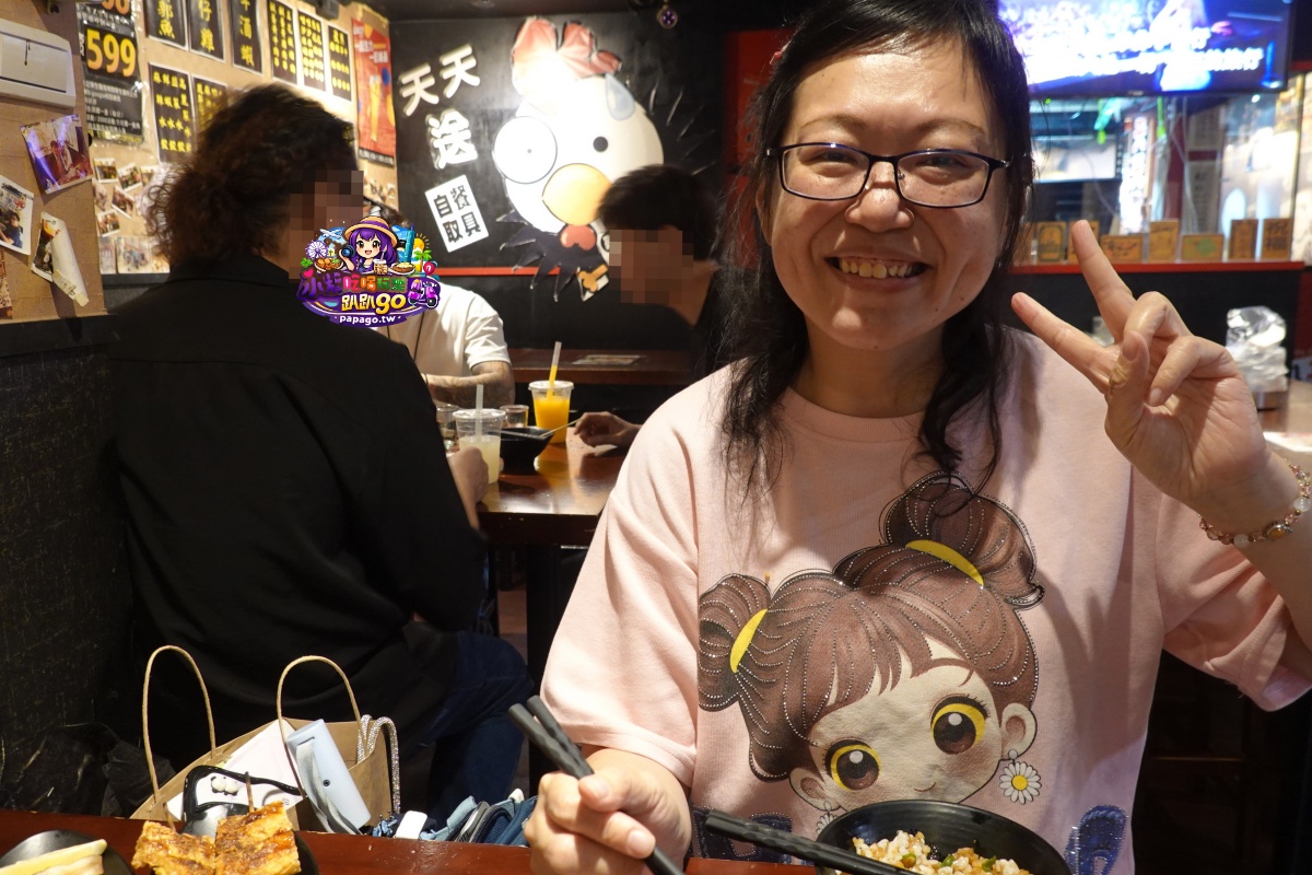 台北士林夜市聚餐慶生居酒屋/捷運劍潭站美食/寵物友善【雞老闆桶仔雞士林店】天天送烤雞/用餐不限時/免費歡唱KTV/生日招待生啤一壺/學生吃雞只要599元(雞老闆桶仔雞菜單) - 第9張圖 台北士林夜市聚餐慶生居酒屋/捷運劍潭站美食/寵物友善【雞老闆桶仔雞士林店】天天送烤雞/用餐不限時/免費歡唱KTV/生日招待生啤一壺/學生吃雞只要599元(雞老闆桶仔雞菜單)